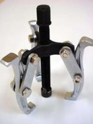 Bearing Puller with 3 legs